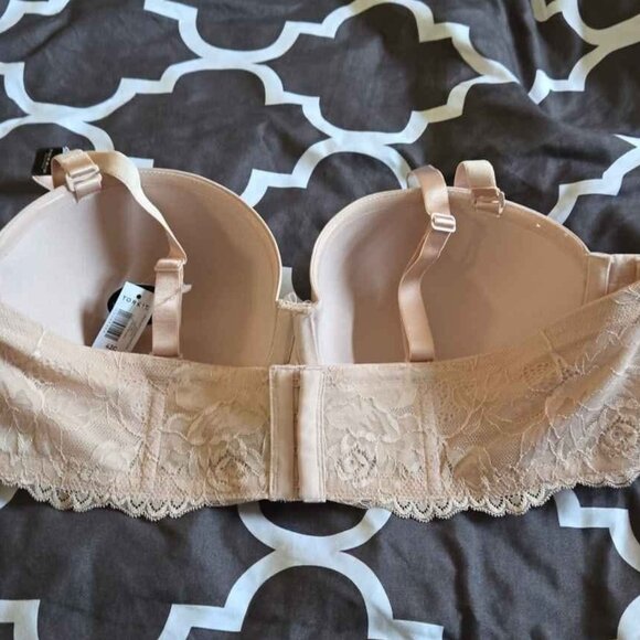 Torrid Strapless Bra 42C - Picture 2 of 4
